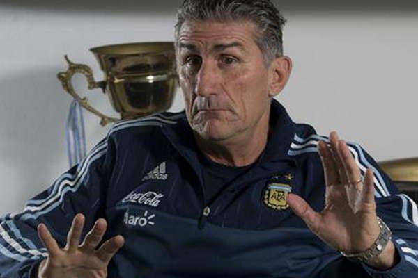 Romero seguiraacute siendo el arquero  