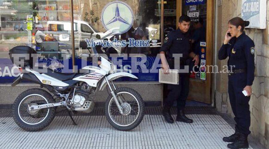 Sufrioacute una descompensacioacuten y murioacute en una casa de repuestos