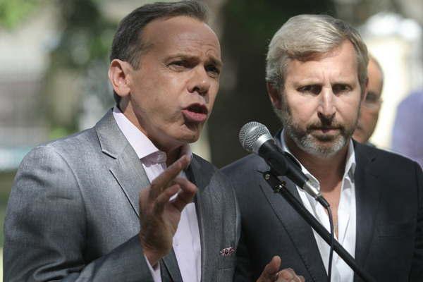 El Gobierno evaluacutea crear un fuero migratorio que podriacutean ser secretariacuteas ad hoc en juzgados