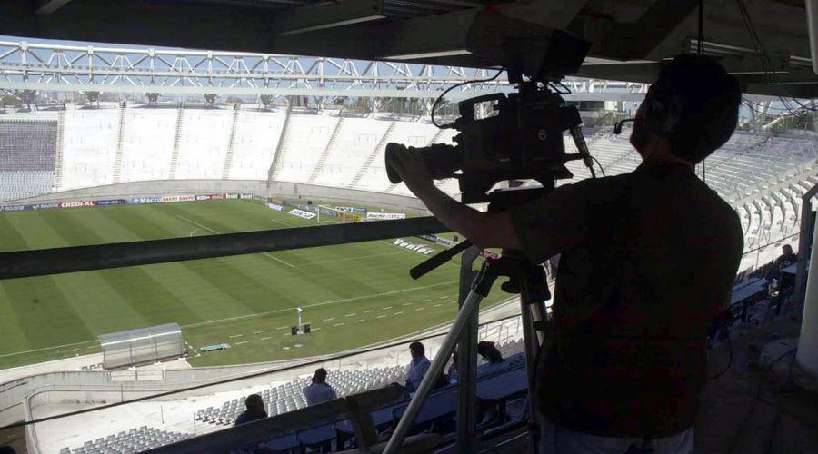 Ni Fox ni ESPN- hay una nueva oferta por los derechos del fuacutetbol argentino