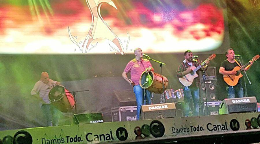 Se encendioacute el fuego salamanquero en un club Sarmiento colmado