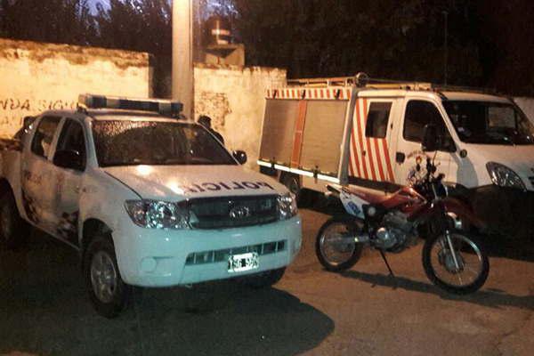 Agente quiso ingresar en el moacutevil a La Salamanca con 4 chicas