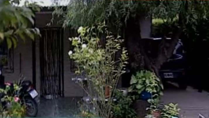 Imagen de la casa en la que recibió los disparos el ladrón que luego murió 
