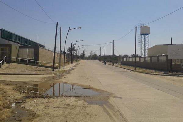 Le robaron los materiales con los que contaba para levantar una vivienda