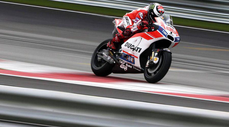 Stoner- Ducati puede ser campeoacuten