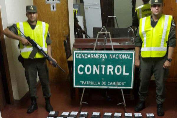 Atrapan a un narco que traiacutea 113 kilos de cocaiacutena a Santiago
