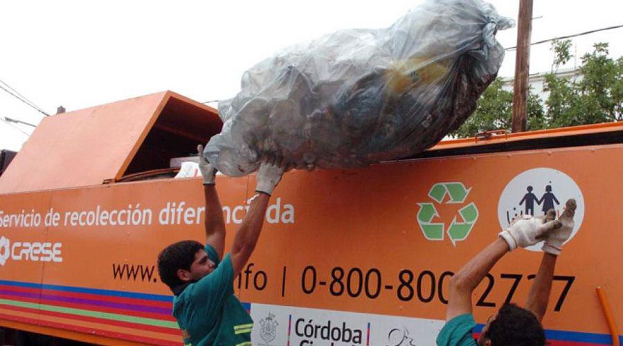 Encontraron casi 25 millones en bolsas de basura