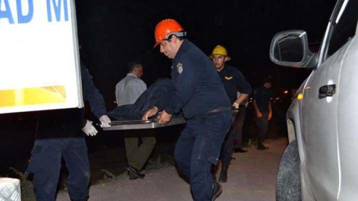 Bomberos levantaron el cuerpo sin vida Foto- Archivo