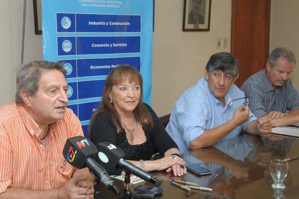 Desde mantildeana se podraacute adquirir la canasta baacutesica escolar a 41640