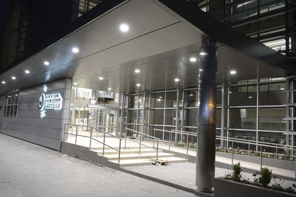 Enfermera fue agredida por su ex encargado de farmacia mientras ambos estaban de turno