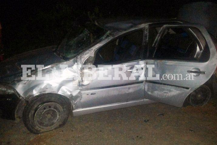 Ruta 6- violento vuelco de un auto por evitar chocar un equino