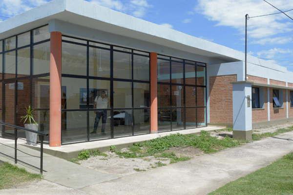 Aprovechoacute que el duentildeo estaba alcoholizado y  le roboacute la motocicle