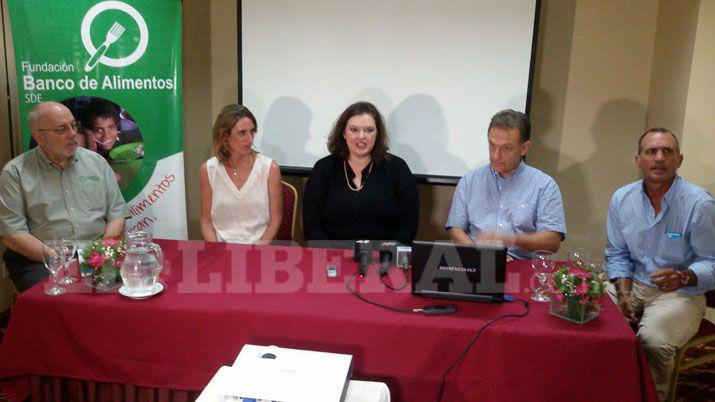 Miembros de la comitiva de la Red Mundial de Banco de Alimentos