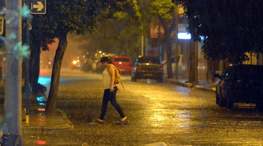 Alerta por tormentas fuertes para el este de Santiago del Estero