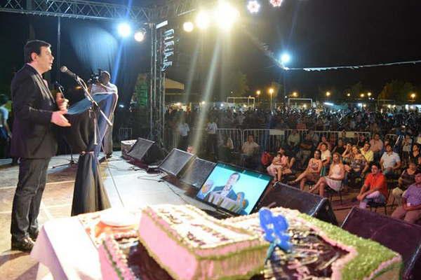 Cuando la economiacutea estaacute mal el que maacutes sufre es el que menos tiene advirtioacute Gerardo Zamora