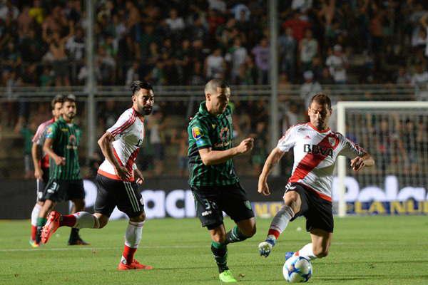 Igualoacute en el final y festejoacute en los penales