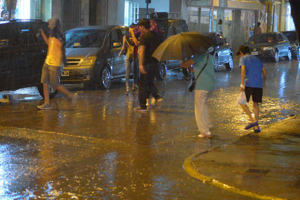 Renuevan alerta por tormentas severas para Santiago del Estero