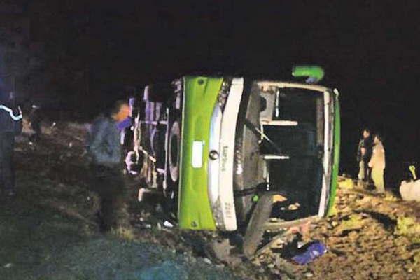 Testigos sostienen que el chofer del colectivo iba a alta velocidad
