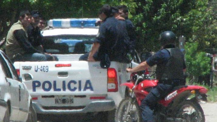 Encuentran a un joven muerto en un galpoacuten en el Zanjoacuten