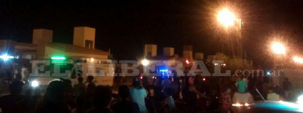 Cuatro niños y una mujer muertos en incendio de vivienda