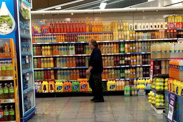 Ecolatina preveacute una recuperacioacuten del consumo en el 2017