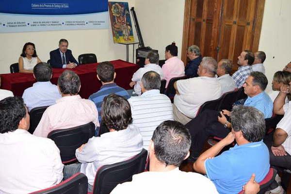 Se reunioacute la Mesa de Diaacutelogo con gremios de la Administracioacuten Puacuteblica 