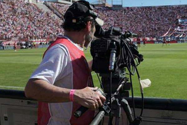 Con 350 millones de pesos por la rescisioacuten del contrato