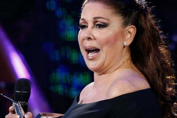 La cantante espantildeola se declaroacute fanaacutetica de Lali Espoacutesito