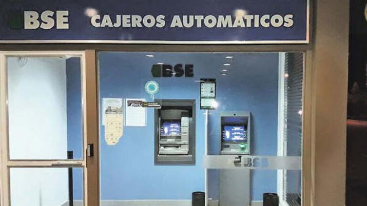 Los empleados puacuteblicos cobran hoy el sueldo de febrero