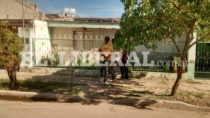 Empleado puacuteblico y seguridad preso por acosar a una mujer