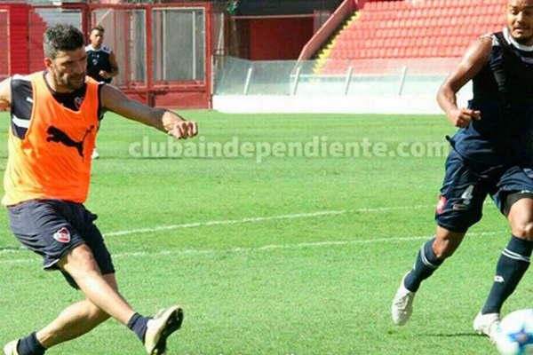 Gigliotti marcoacute el gol del triunfo de Independiente