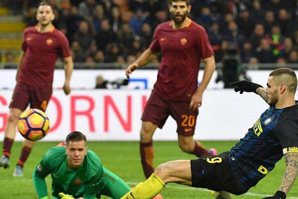 Perotti aparecioacute y la Roma auacuten suentildea