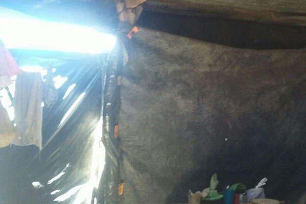 La tormenta provocoacute destrozos y unas 15 familias quedaron sin techo