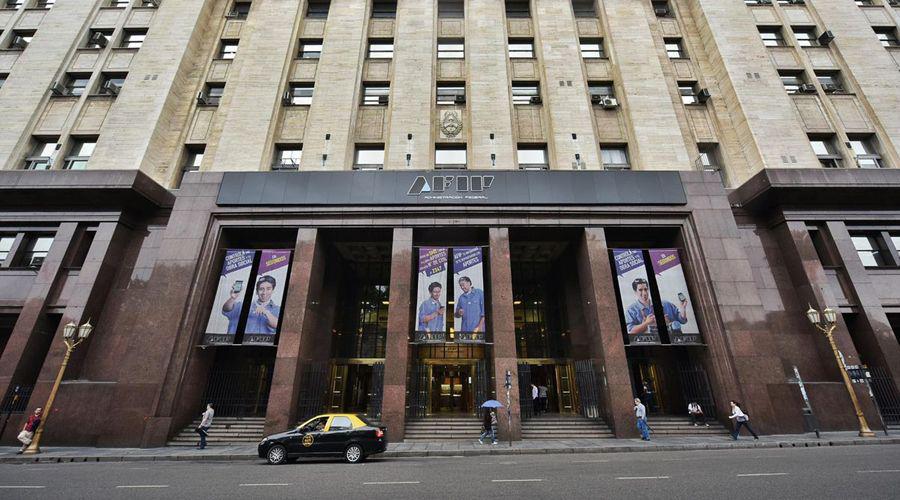 La recaudación creció pero sigue por debajo de la inflación