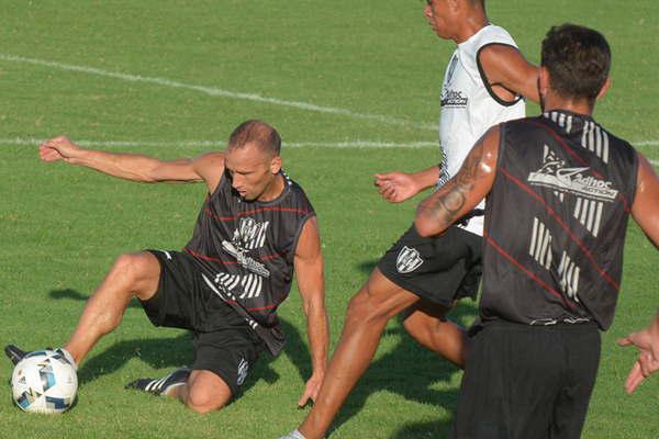 Recupera lesionados y se prepara para mantildeana