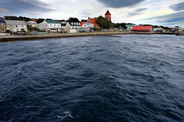 Preocupacioacuten argentina por los vuelos entre Malvinas y Brasil