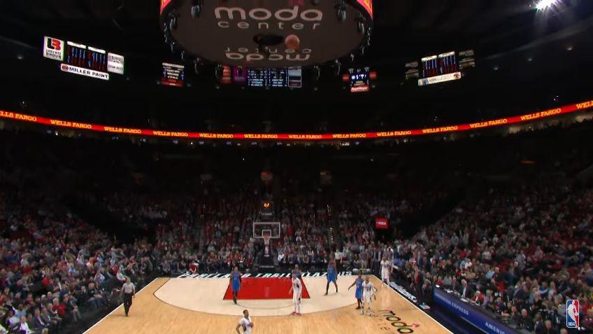 Este triple seriacutea la jugada del antildeo de la NBA