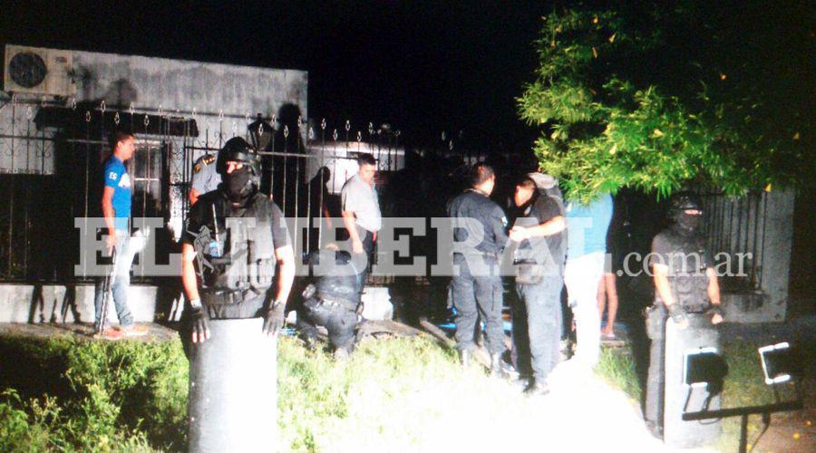 Se entregoacute el narco atrincherado que amenazaba con hacer explotar una granada