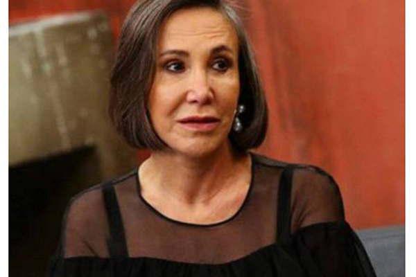 El drama de Dontildea Florinda a tres antildeos de la muerte de Chespirito  