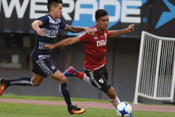 River Plate vencioacute a Talleres de Coacuterdoba en el Monumental