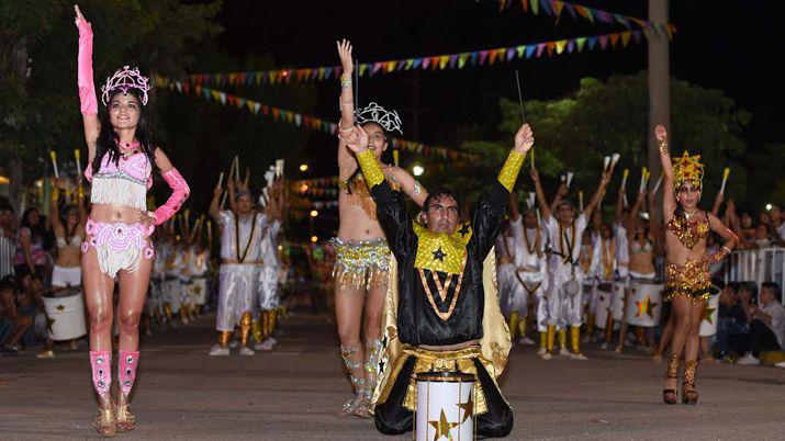El carnaval loretano dejoacute a su paso una estela de color y ritmo