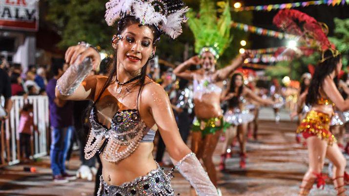 El carnaval loretano dejoacute a su paso una estela de color y ritmo