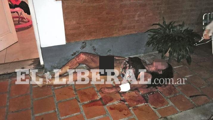 Atacoacute a su pareja y le efectuoacute maacutes de diez cortes en el cuello