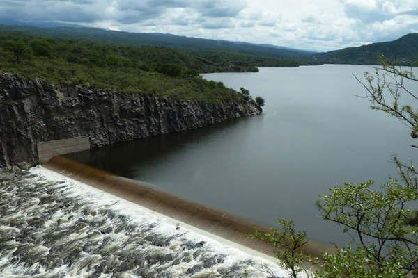 Catamarca- preocupa la baja reserva de agua del dique Las Pirquitas por la falta de preservacioacuten de las cuencas 
