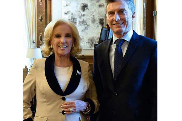 Mirtha quiere al presidente Macri en su mesa