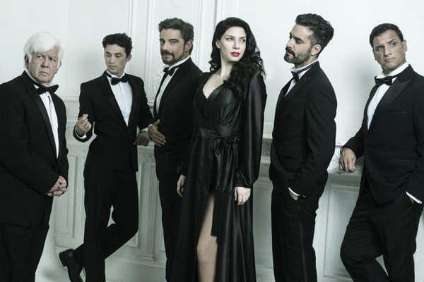 Romina Gaetani negoacute que la obra La Momia finalice por sus caprichos 