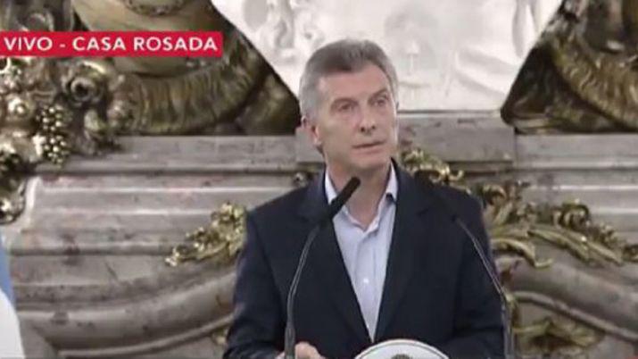 El Gobierno busca duplicar la cantidad de pasajeros del transporte aeacutereo