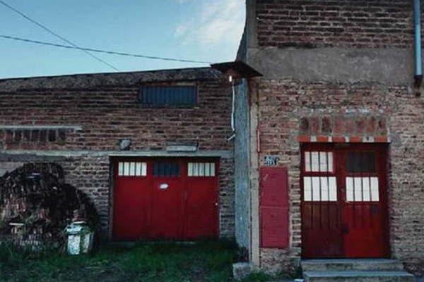 Encontraron asesinado de 15 puntildealadas a un curandero de 74 antildeos 