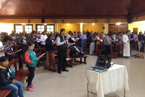 Santiago Apoacutestol invita al XI Encuentro de Adoradores Misioneros