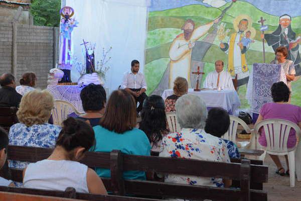 Los bandentildeos fueron protagonistas en la fiesta patronal de Mama Antula 